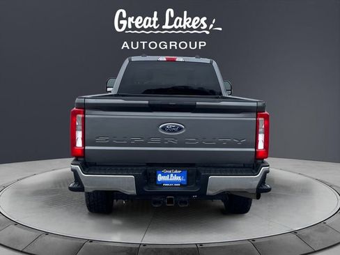 Used 2023 Ford F250 XLT image 4