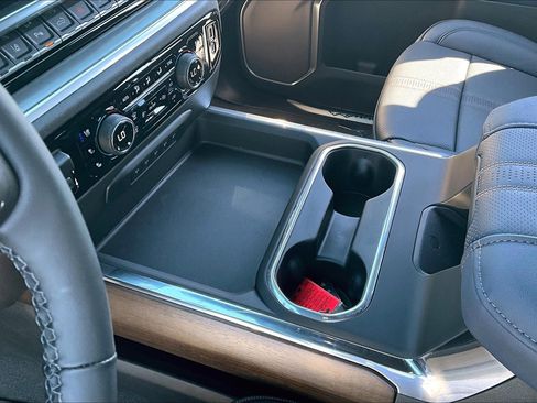 New 2025 Chevrolet Silverado 3500 High Country w/ High Country Premium Package image 8