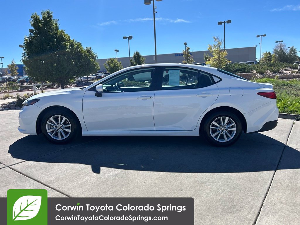 Used 2026 Toyota Camry LE FWD image 4