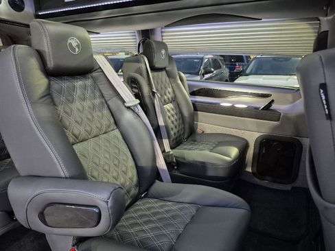 New 2026 Ford Transit 150 Low Roof AWD image 34