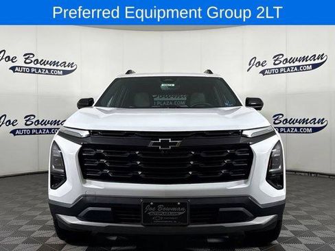 New 2026 Chevrolet Equinox LT w/ Convenience Package II AWD/4WD image 4