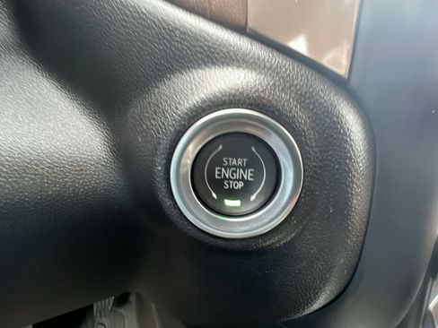 Certified 2022 Chevrolet Silverado 2500 High Country w/ Z71 Off-Road Package image 17