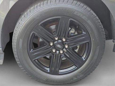 Used 2020 Ford Expedition Max XLT w/ Equipment Group 202A image 25