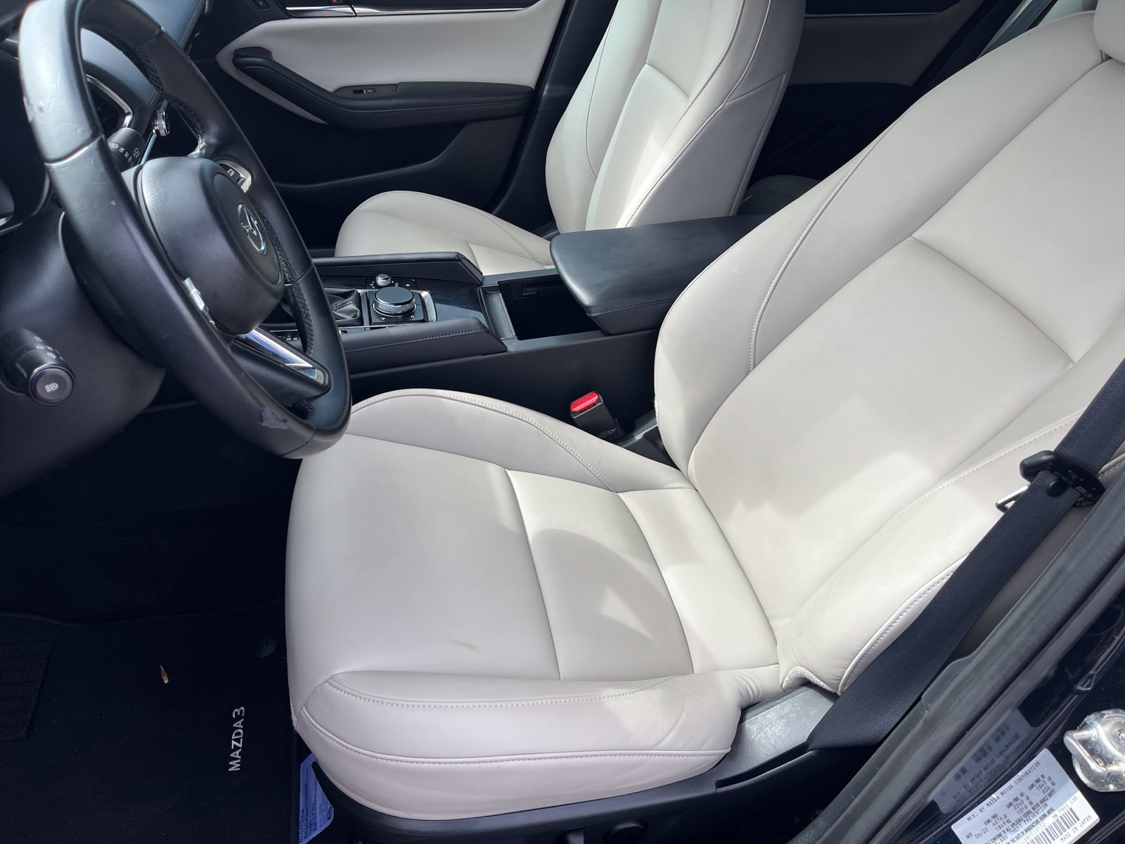 Used 2022 MAZDA MAZDA3 s FWD image 13