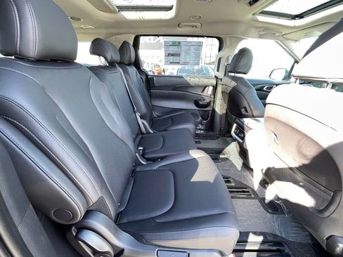 New 2026 Kia Carnival SX w/ SX Dark Edition Package image 27