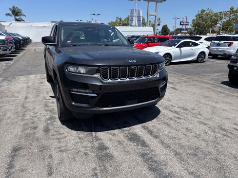 Used 2023 Jeep Grand Cherokee 4WD 4xe w/ Luxury Tech Group II image 5