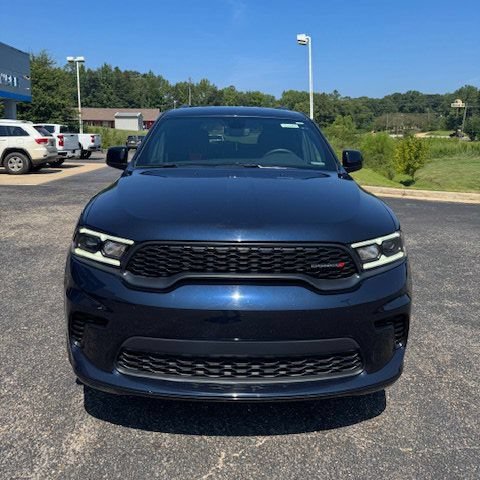 Used 2025 Dodge Durango GT w/ Blacktop Package AWD/4WD image 3