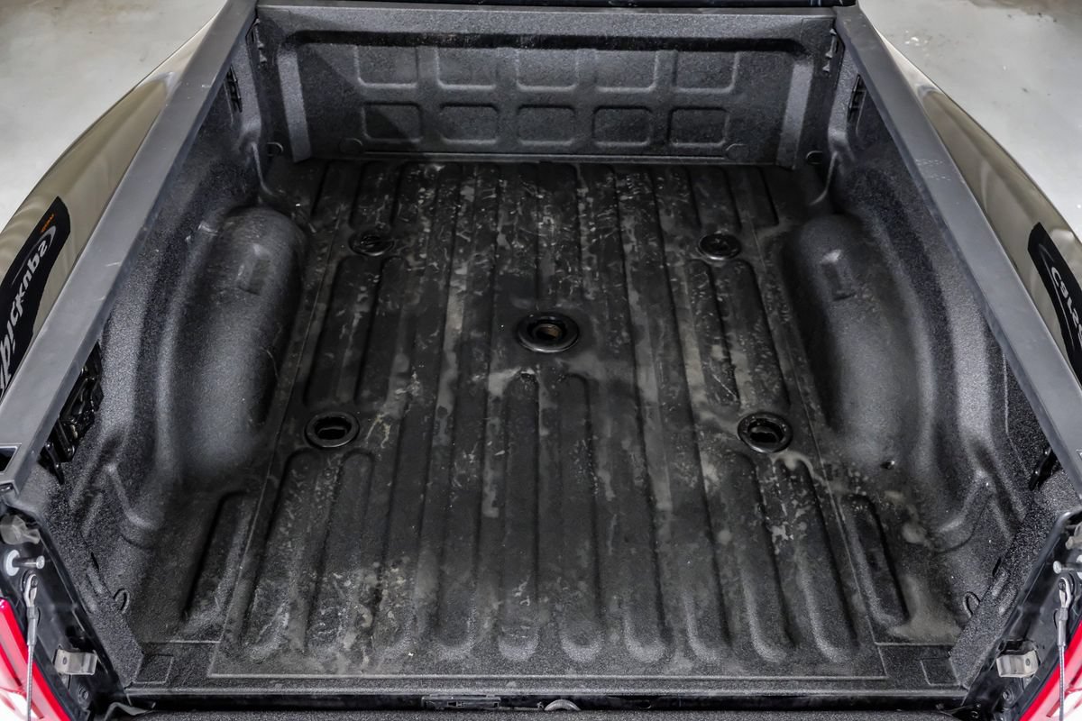Used 2025 RAM 3500 Laramie AWD/4WD image 52