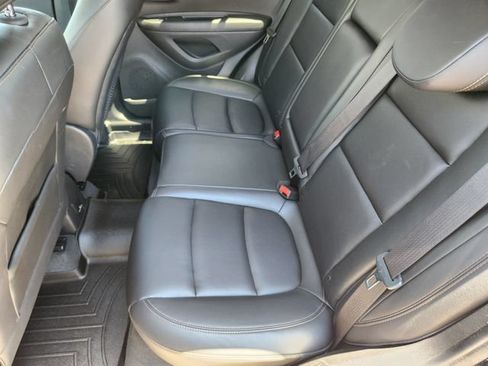 Used 2017 Chevrolet Trax Premier w/ Driver Confidence II Package FWD image 35