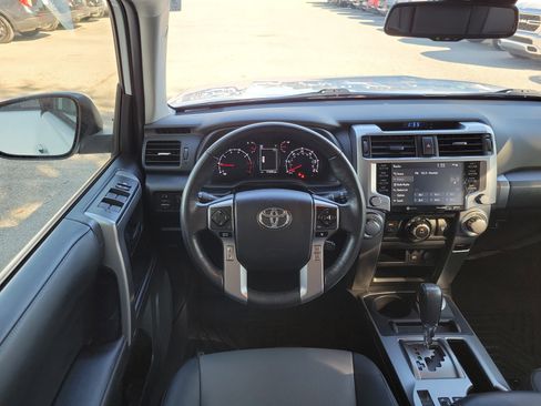 Used 2024 Toyota 4Runner SR5 Premium image 21