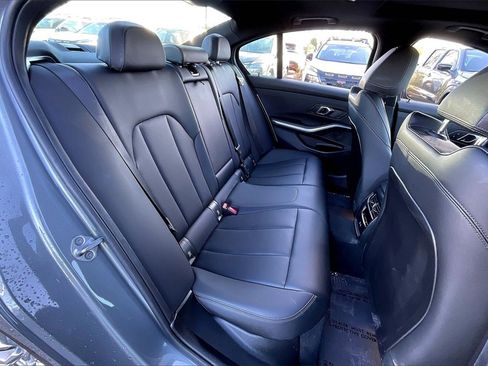 Used 2024 BMW 330i Sedan w/ Convenience Package image 27