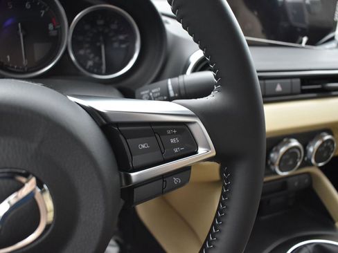 New 2025 MAZDA MX-5 Miata Grand Touring image 17