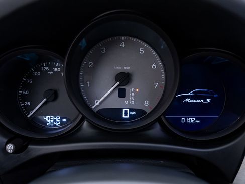 Certified 2023 Porsche Macan S AWD/4WD image 20