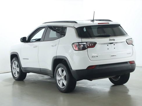 Used 2022 Jeep Compass Latitude image 40