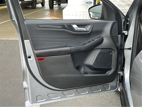 Certified 2024 Ford Escape ST-Line w/ Cold Weather Package image 37