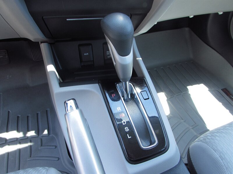 Used 2014 Honda Civic LX image 17