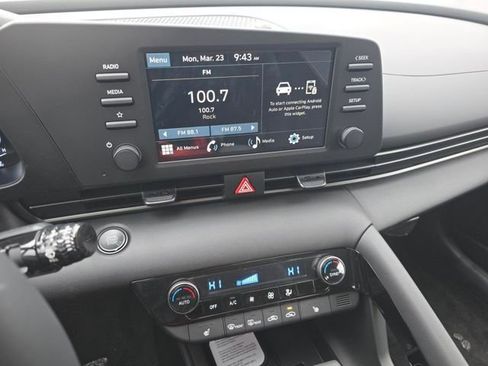 New 2026 Hyundai Elantra SEL Sport Premium FWD image 9
