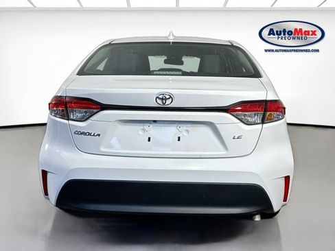 Used 2025 Toyota Corolla LE FWD image 7