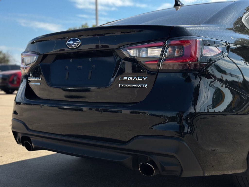 Used 2023 Subaru Legacy Touring XT AWD/4WD image 6