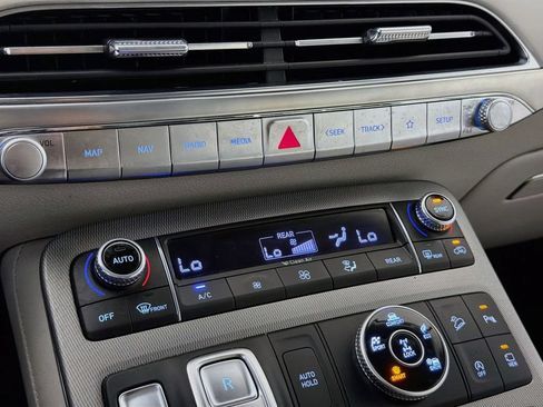 Used 2022 Hyundai Palisade Calligraphy AWD/4WD image 21