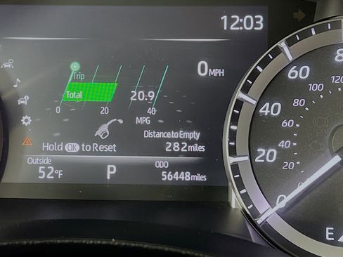 Used 2023 Toyota Highlander XSE image 13