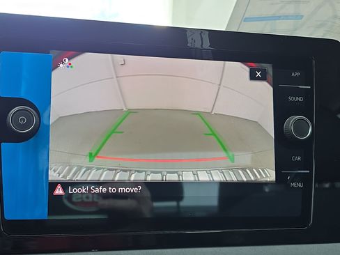 New 2026 Volkswagen Jetta SE image 22