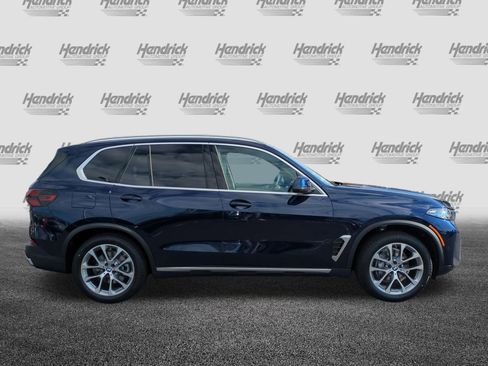 Certified 2026 BMW X5 xDrive40i image 11