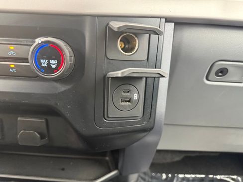 Used 2023 Ford F150 XLT image 48