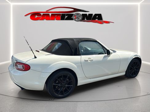 Used 2009 MAZDA MX-5 Miata Touring RWD image 5