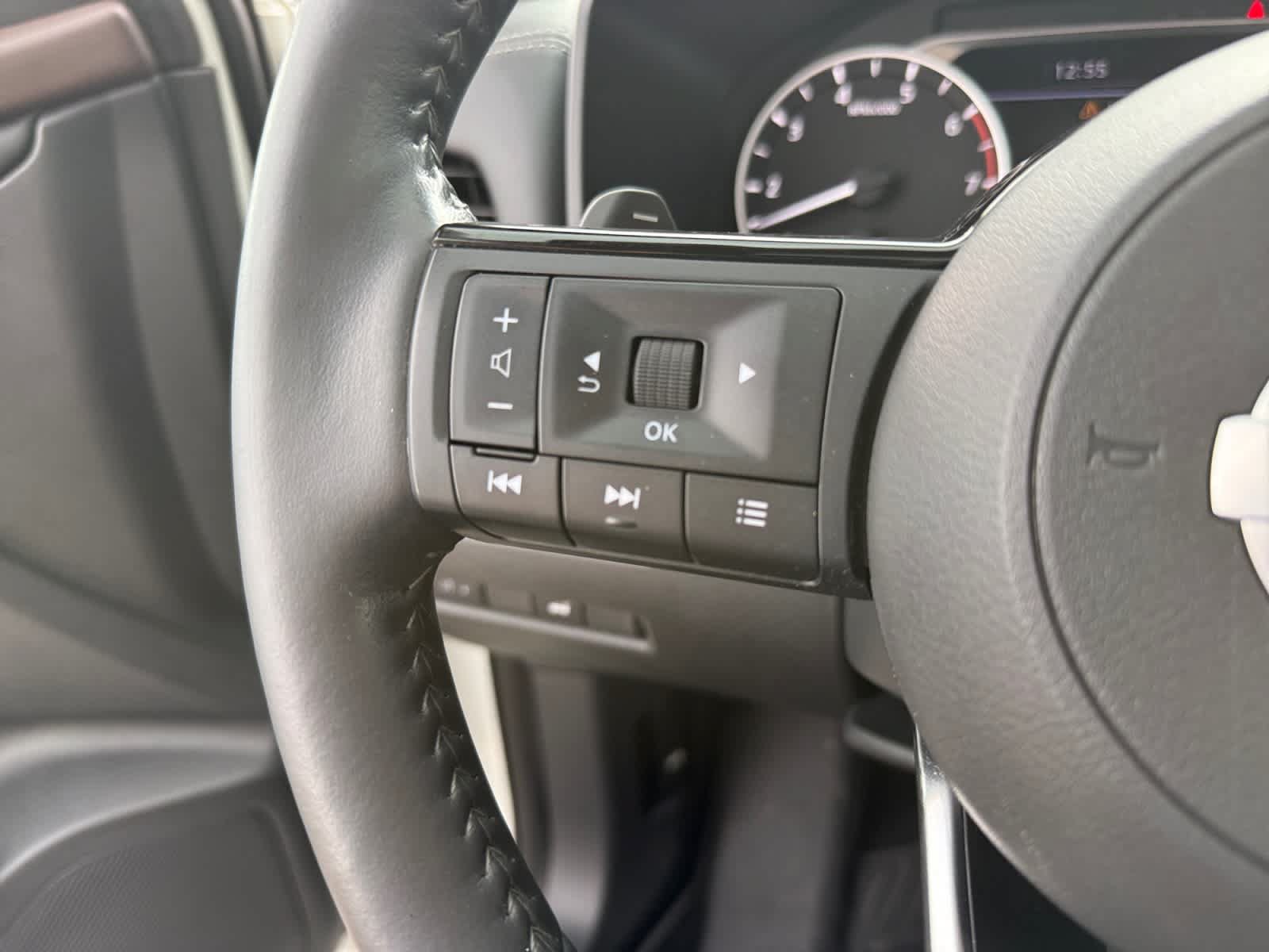 Used 2021 Nissan Rogue SL w/ Premium Package AWD/4WD image 24