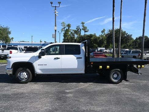 New 2026 Chevrolet Silverado 3500 W/T w/ WT Convenience Package AWD/4WD image 2