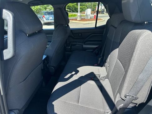 Certified 2026 Toyota 4Runner SR5 AWD/4WD image 21