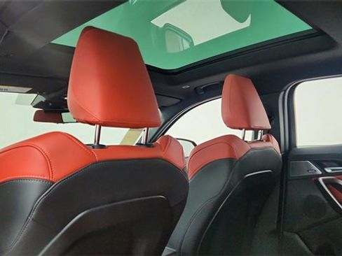 Used 2025 BMW X2 M35i image 30