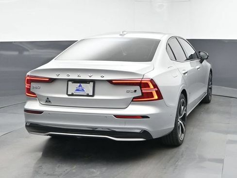 Used 2024 Volvo S60 B5 Plus AWD/4WD image 8