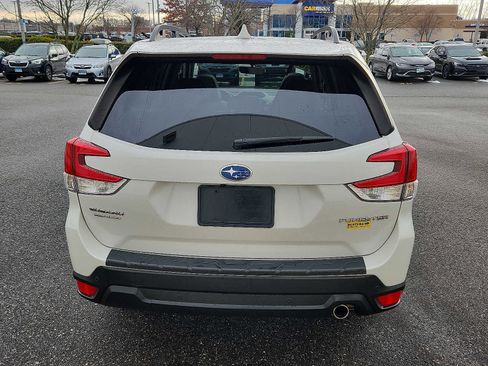 Used 2022 Subaru Forester Limited image 5