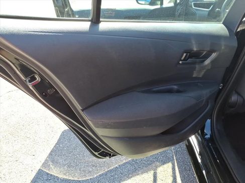 Used 2024 Toyota Corolla LE image 39