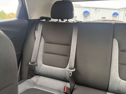 Used 2025 Chevrolet TrailBlazer LT image 37