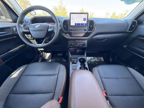 Used 2023 Ford Bronco Sport Outer Banks w/ Tech Package image 19