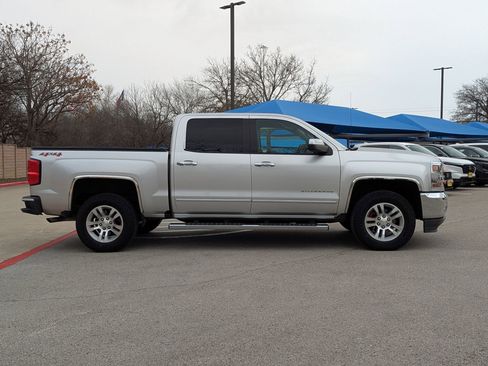 Used 2018 Chevrolet Silverado 1500 LT w/ All Star Edition image 3