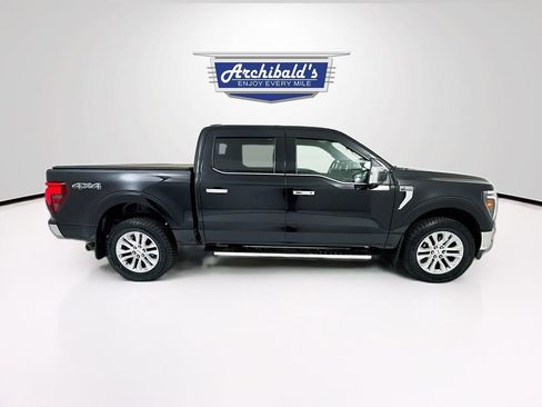 Used 2025 Ford F150 Lariat w/ Tow/Haul Package AWD/4WD image 9