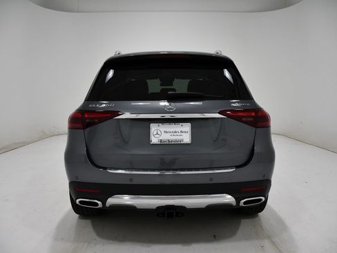 Used 2024 Mercedes-Benz GLE 450 4MATIC image 4