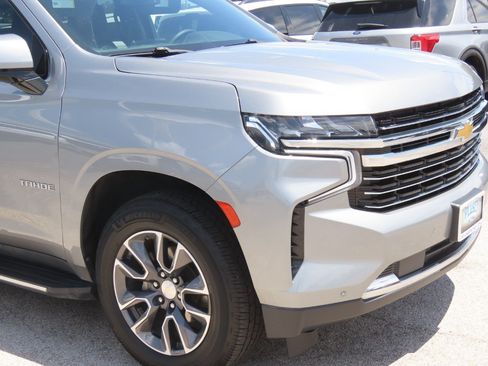Used 2023 Chevrolet Tahoe LT w/ LT Signature Plus Package RWD image 5