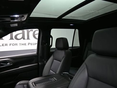 Used 2024 Chevrolet Tahoe LT w/ LT Signature Plus Package AWD/4WD image 17