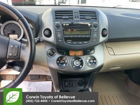 Used 2011 Toyota RAV4 Limited w/ Limited Extra Value Pkg AWD/4WD image 17