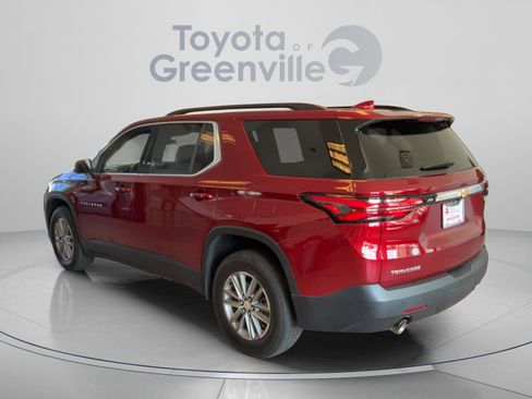 Used 2022 Chevrolet Traverse LT w/ LPO, Floor Liner Package FWD image 4