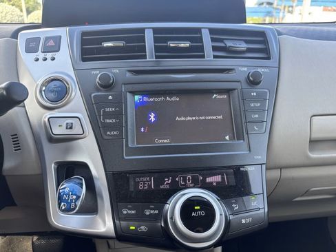Used 2012 Toyota Prius V Two FWD image 15