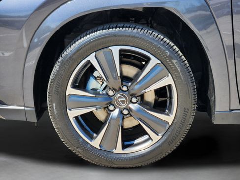 New 2026 Lexus UX 300h FWD image 6