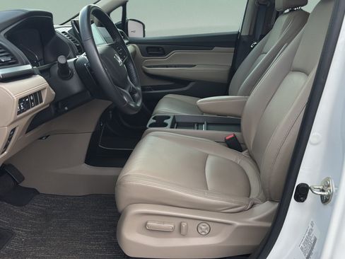 Used 2021 Honda Odyssey EX-L image 9
