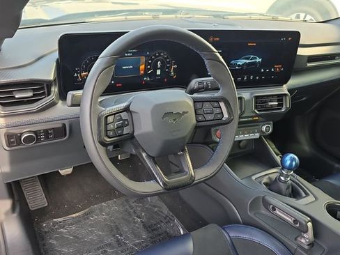 New 2025 Ford Mustang Dark Horse image 19