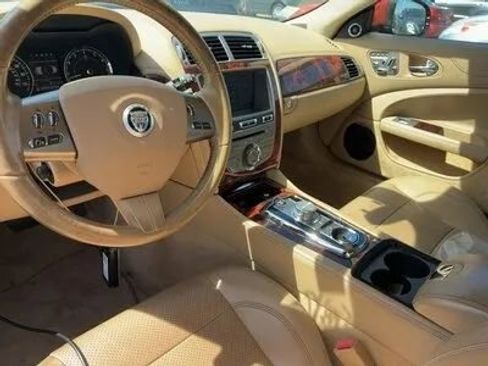 Used 2010 Jaguar XK Convertible RWD image 2